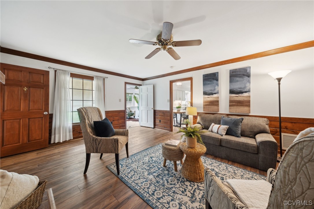 10801 Weather Vane Rd