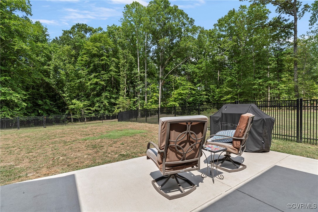 8412 Cypress Pond Ln