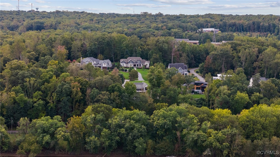 9131 James Riverwatch Dr