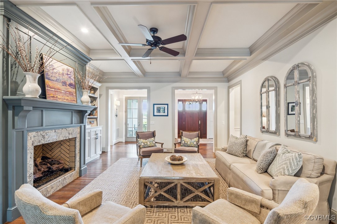 9131 James Riverwatch Dr