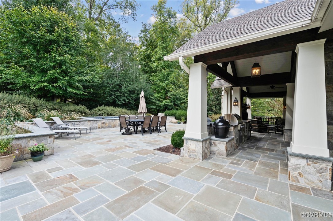 9131 James Riverwatch Dr