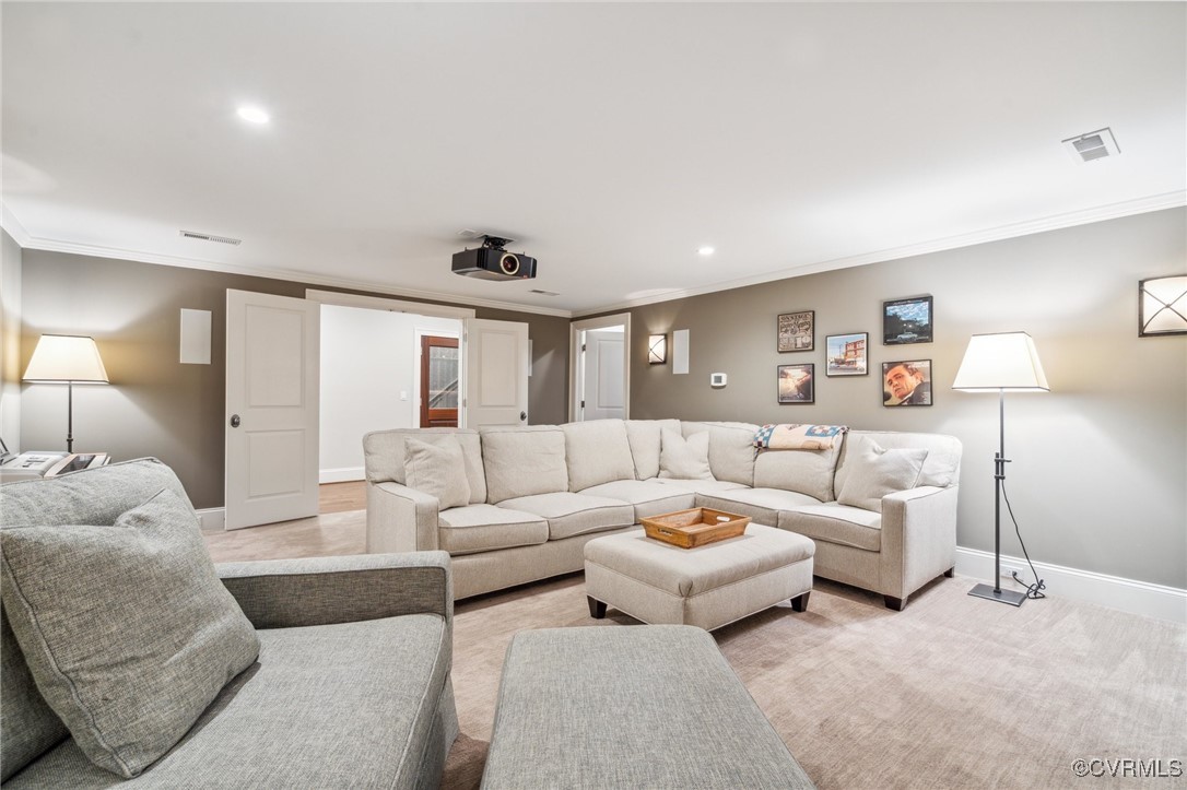 9131 James Riverwatch Dr