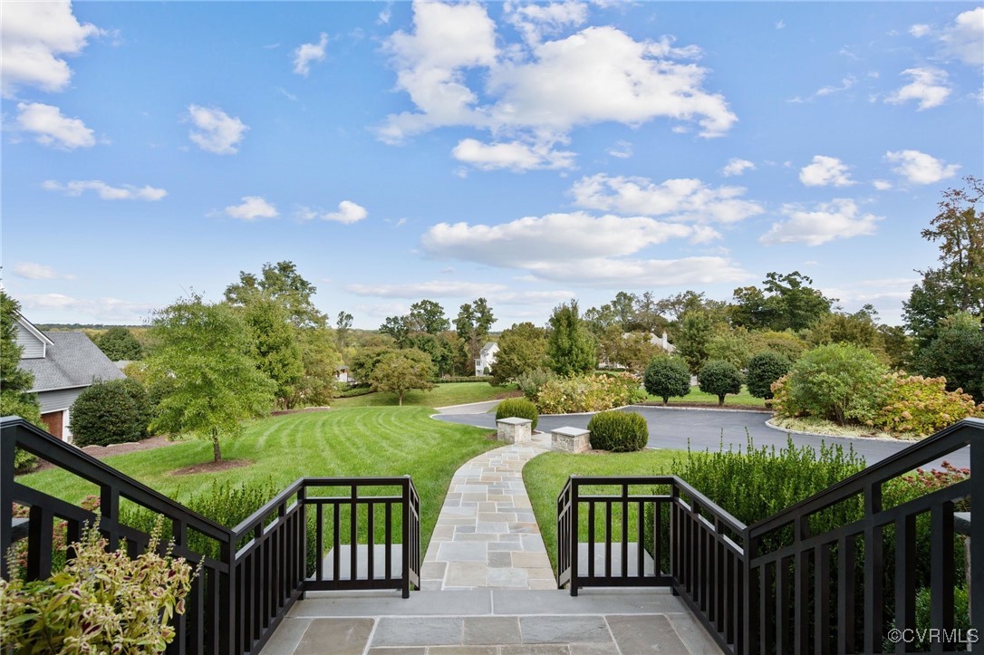 9131 James Riverwatch Dr