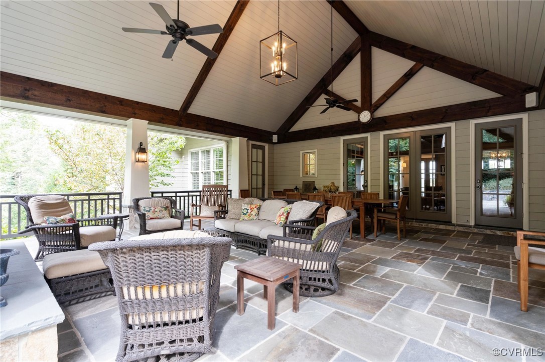 9131 James Riverwatch Dr