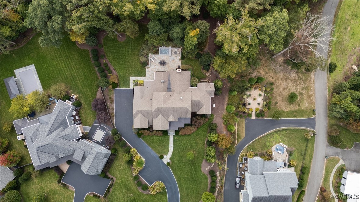 9131 James Riverwatch Dr