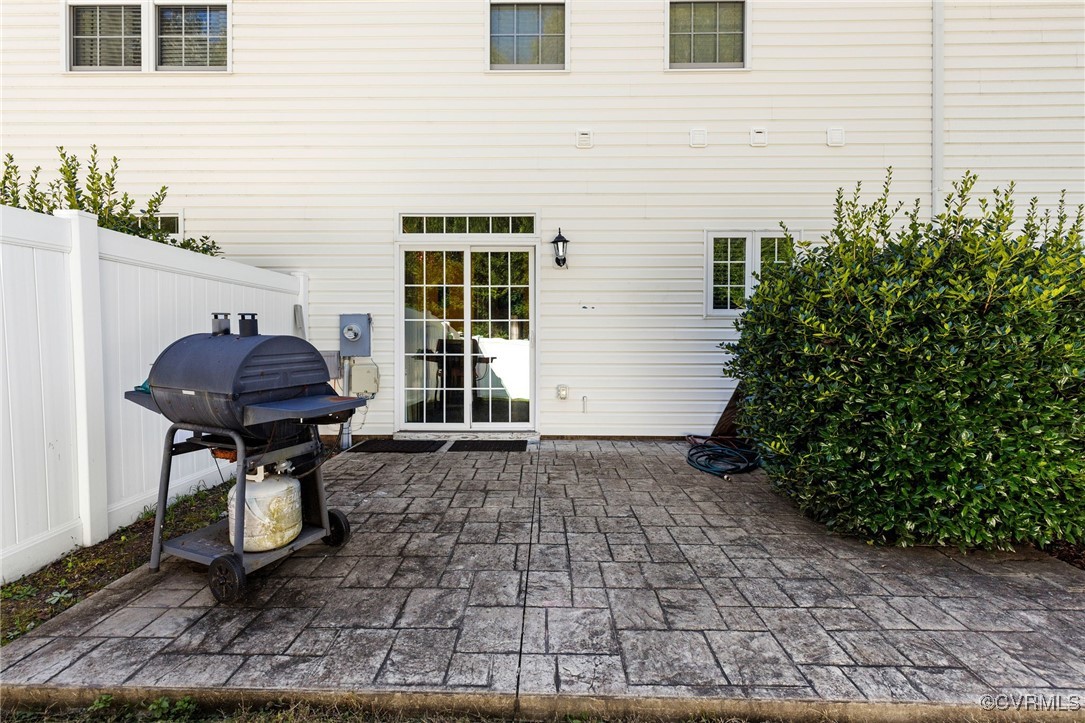 9202 Old Mayland Way