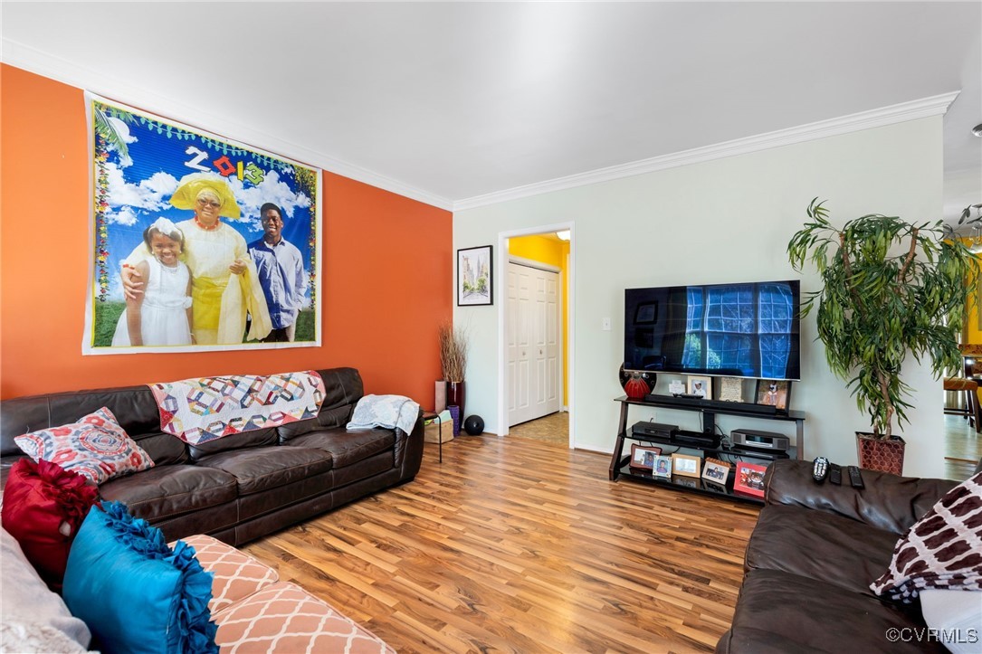 9202 Old Mayland Way