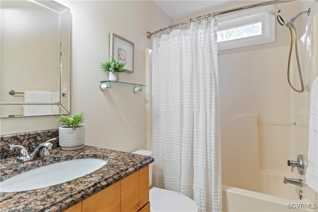 5407 Meadow Chase Rd