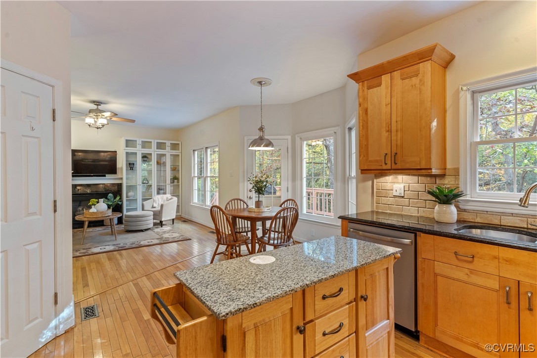 5407 Meadow Chase Rd