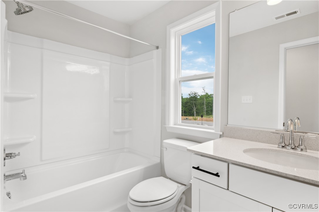 000 Mt. McCauley Way