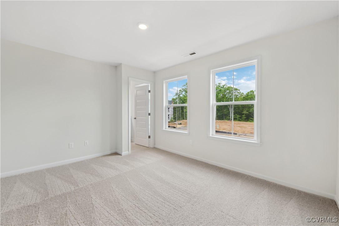 000 Mt. McCauley Way