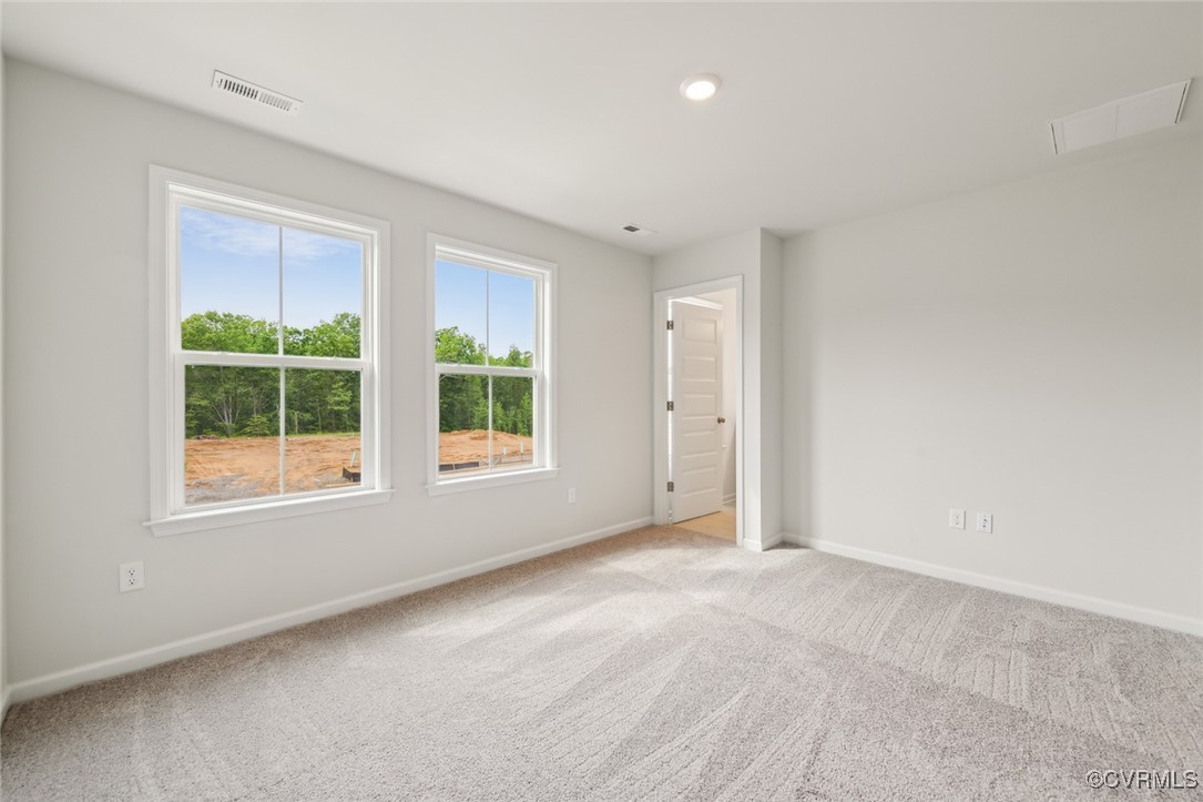 000 Mt. McCauley Way