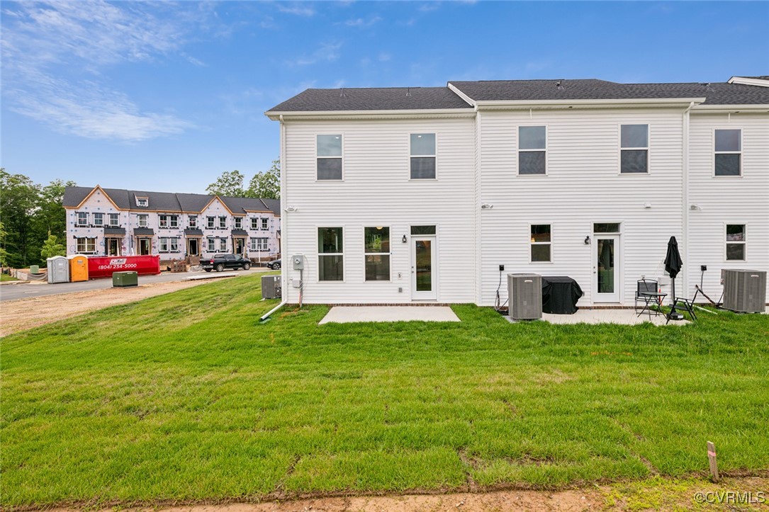 000 Mt. McCauley Way