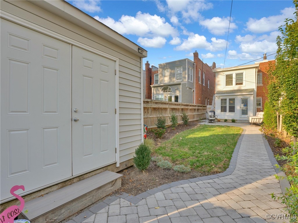 3209 1/2 Hanover Ave