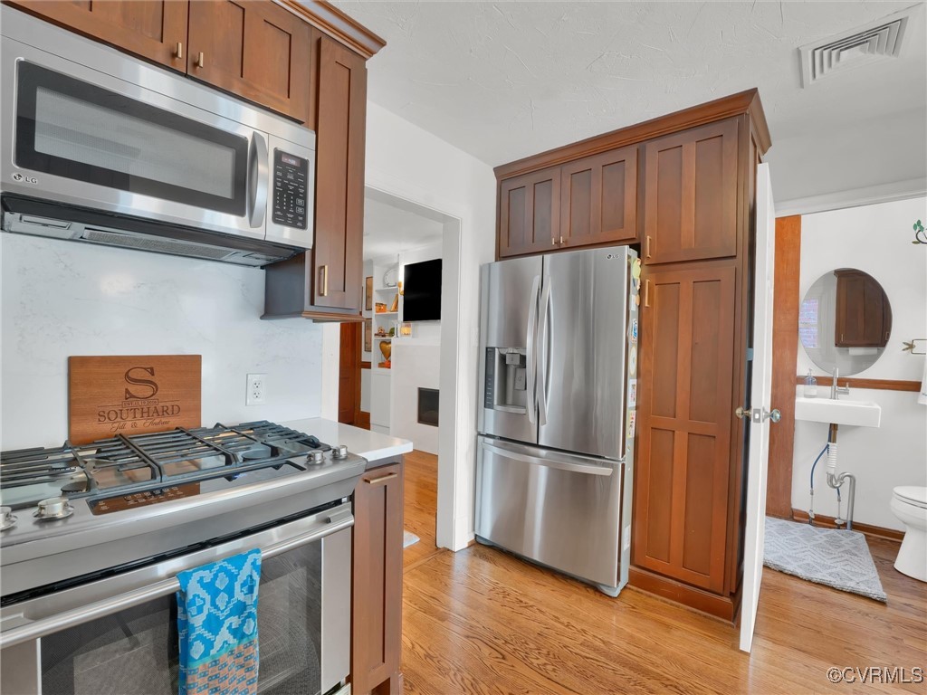 3209 1/2 Hanover Ave