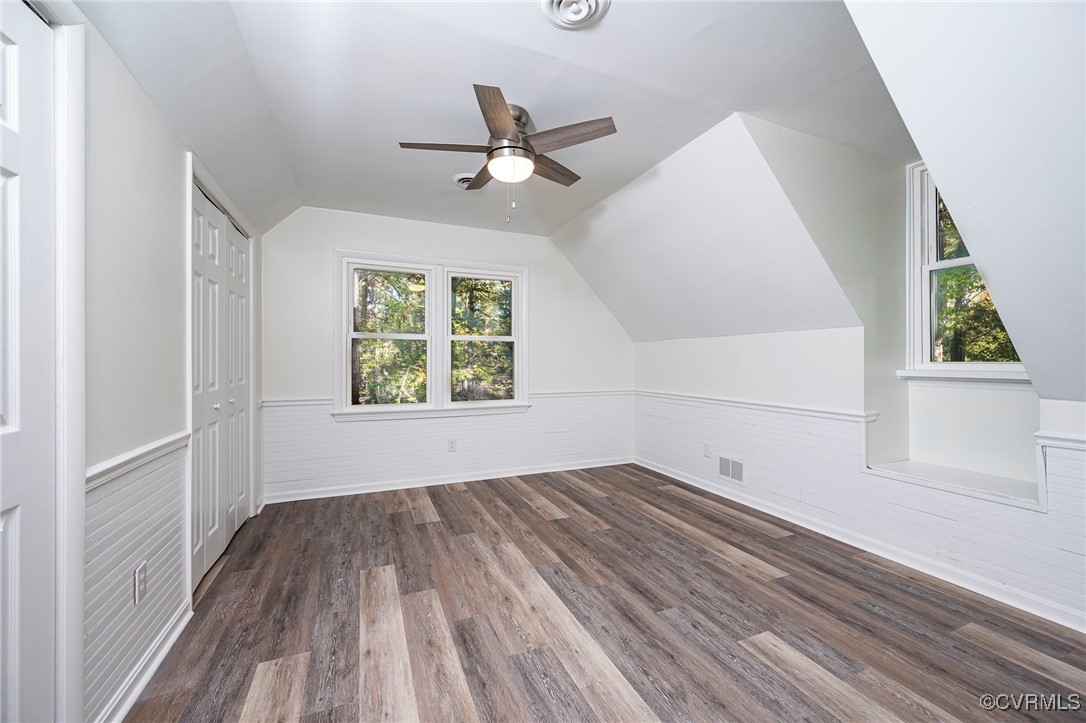 10706 Kelmont Ct
