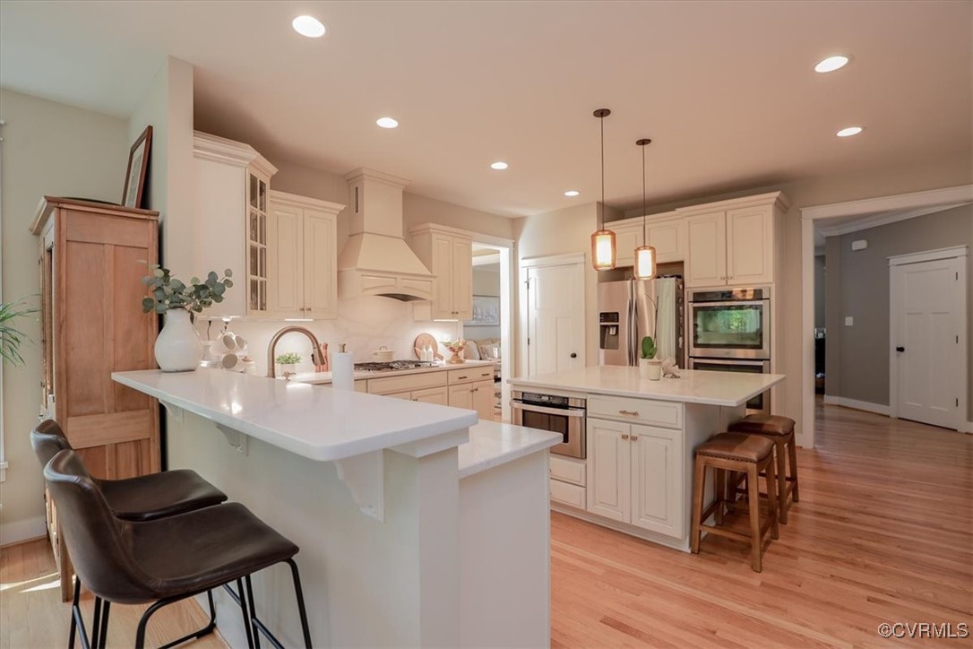 12213 Golden Aster Ter