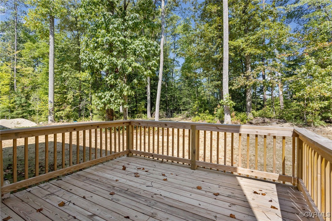 3012 Shady Hollow Cir