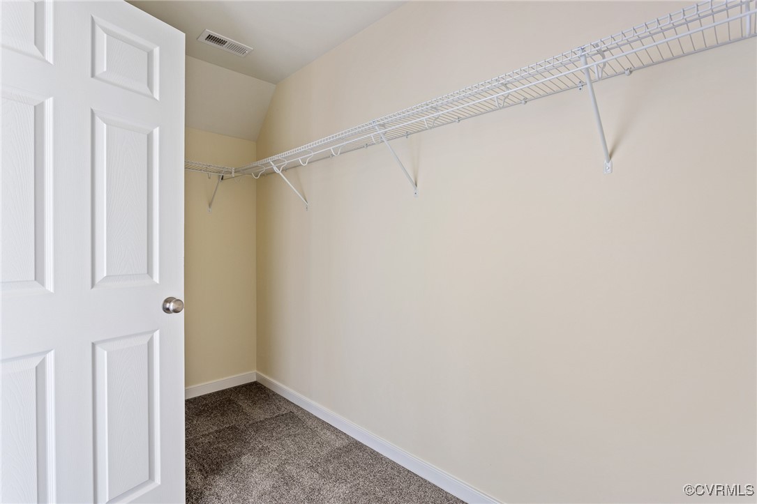 3012 Shady Hollow Cir