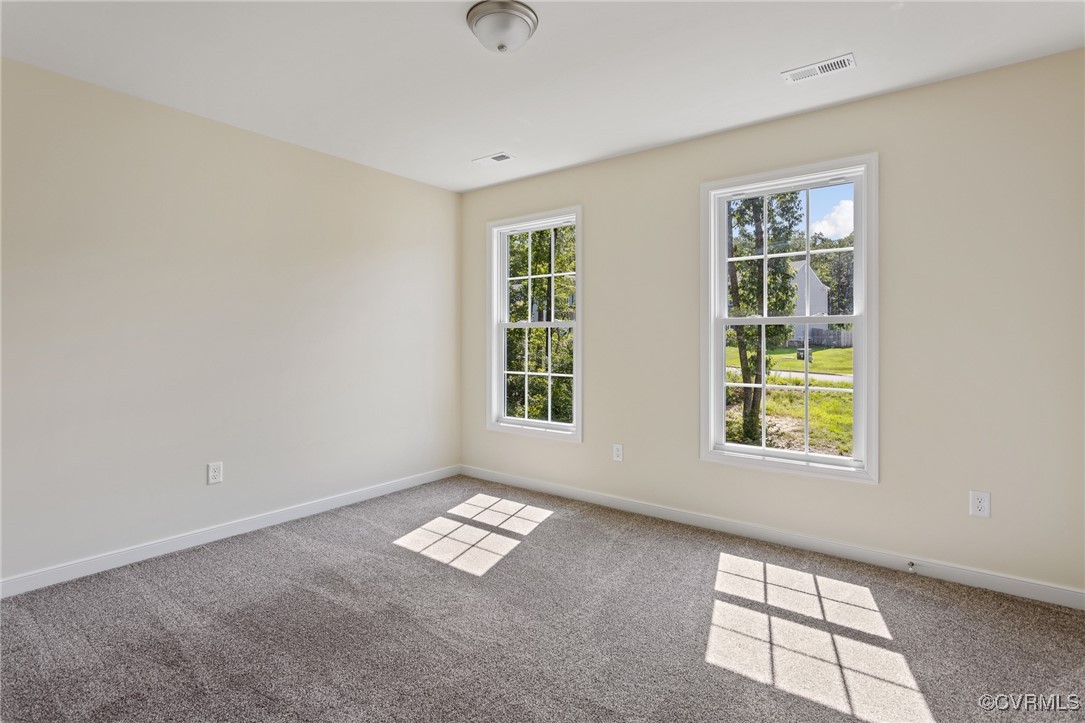 3012 Shady Hollow Cir