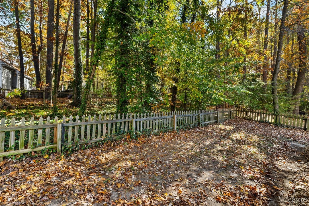 6209 Heather Glen Rd