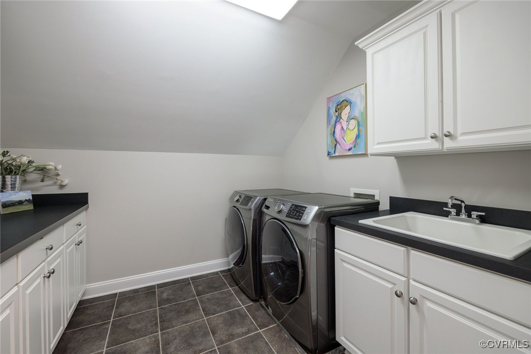 3213 Queens Grant Drive