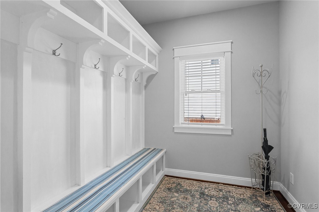 4413 Lake Summer Loop
