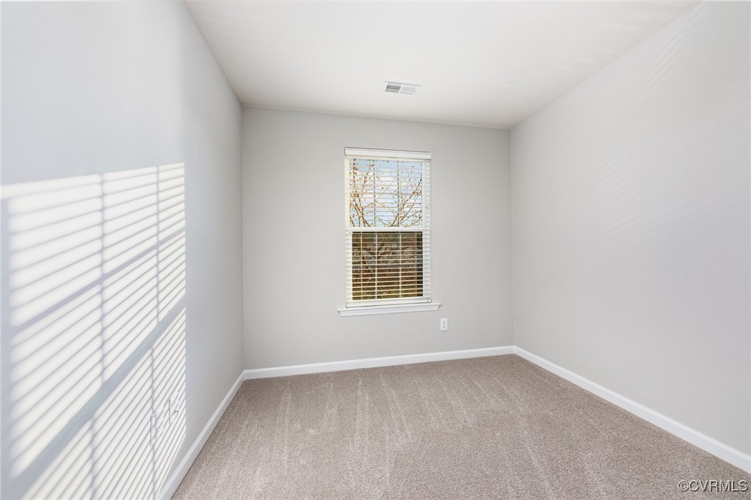 946 Kitty Hamilton Cir