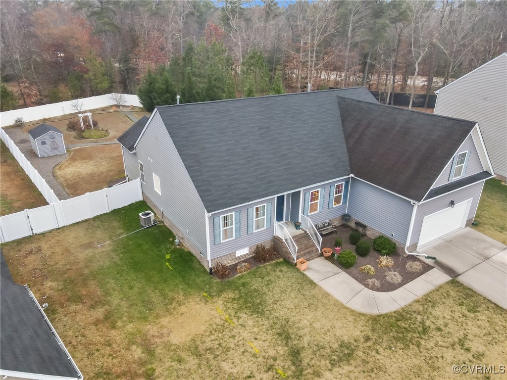 7067 Ravenscraig Cres