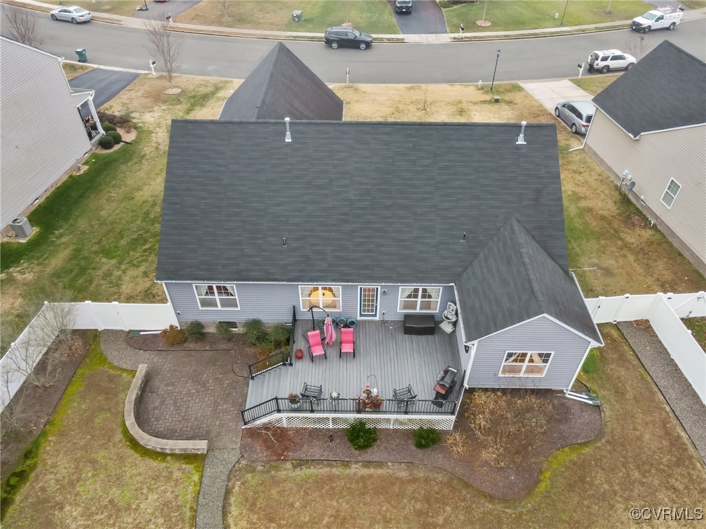 7067 Ravenscraig Cres