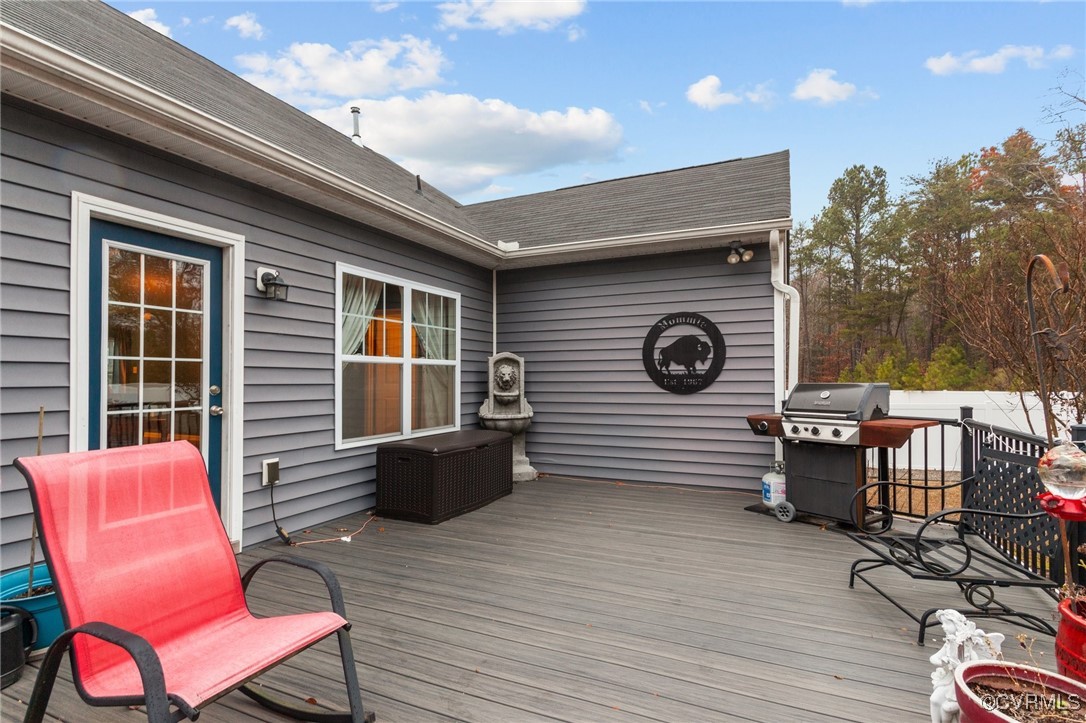 7067 Ravenscraig Cres