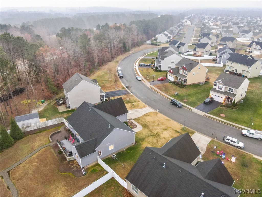 7067 Ravenscraig Cres