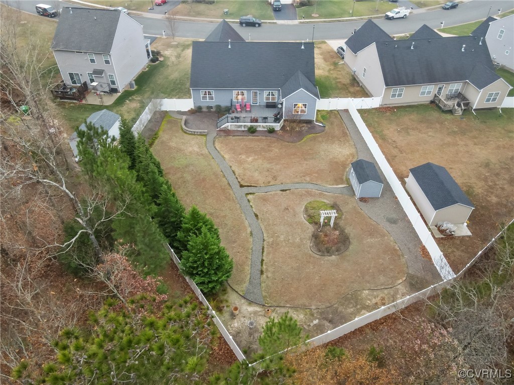 7067 Ravenscraig Cres