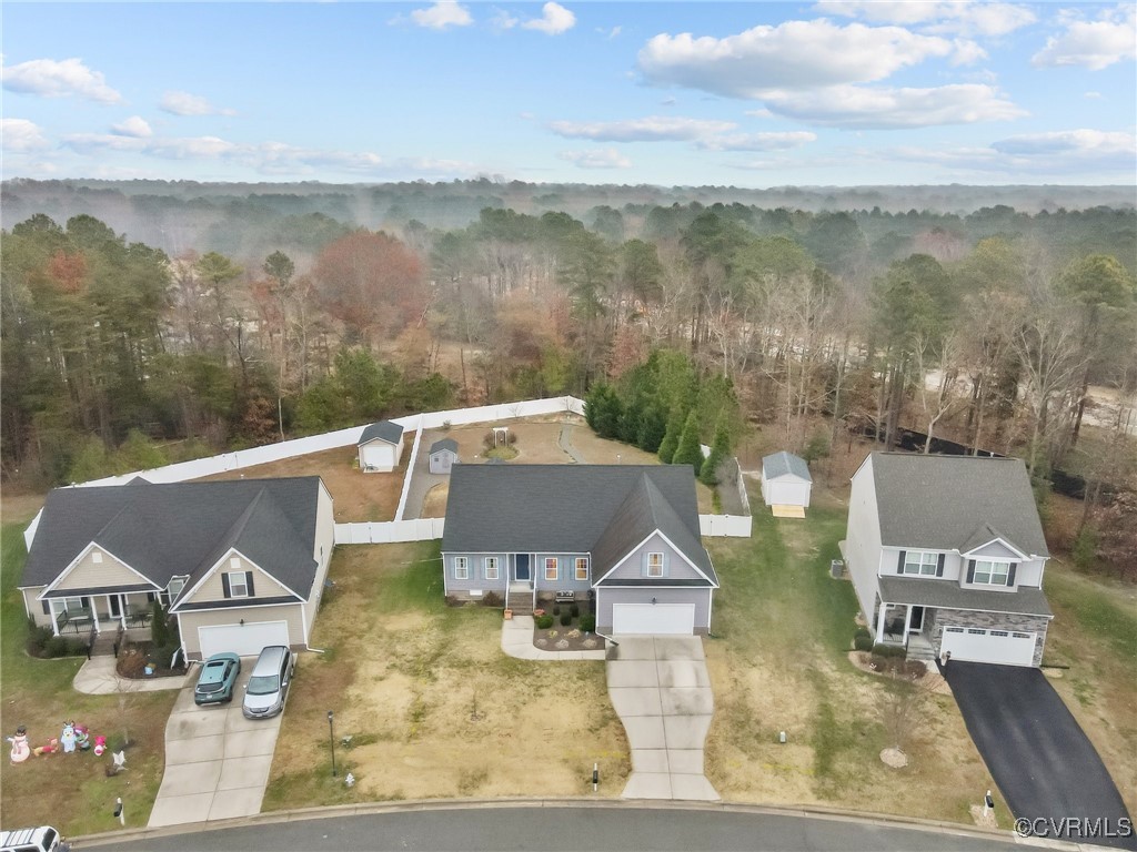 7067 Ravenscraig Cres