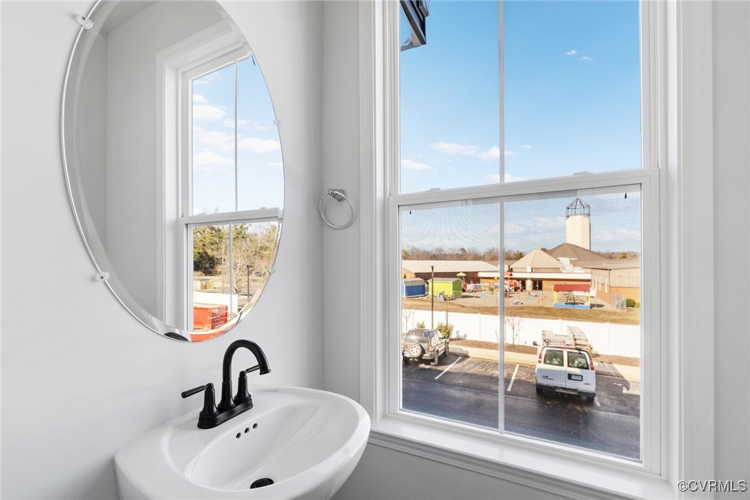 12423 Gaytoncrest Ln