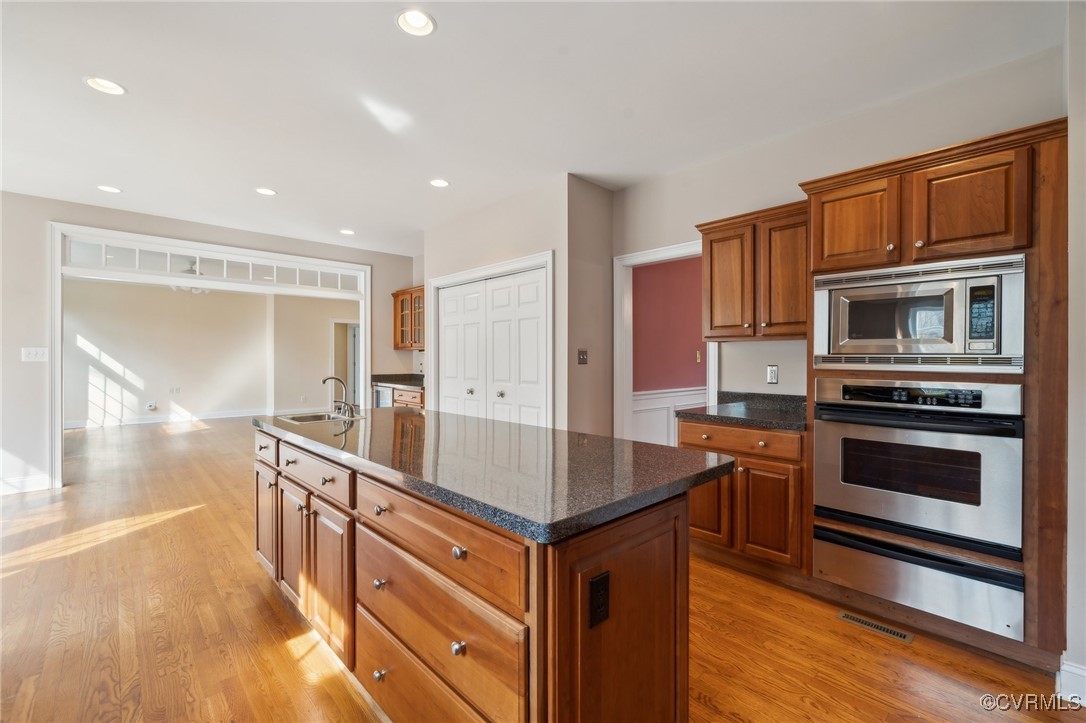 8801 First Branch Ln