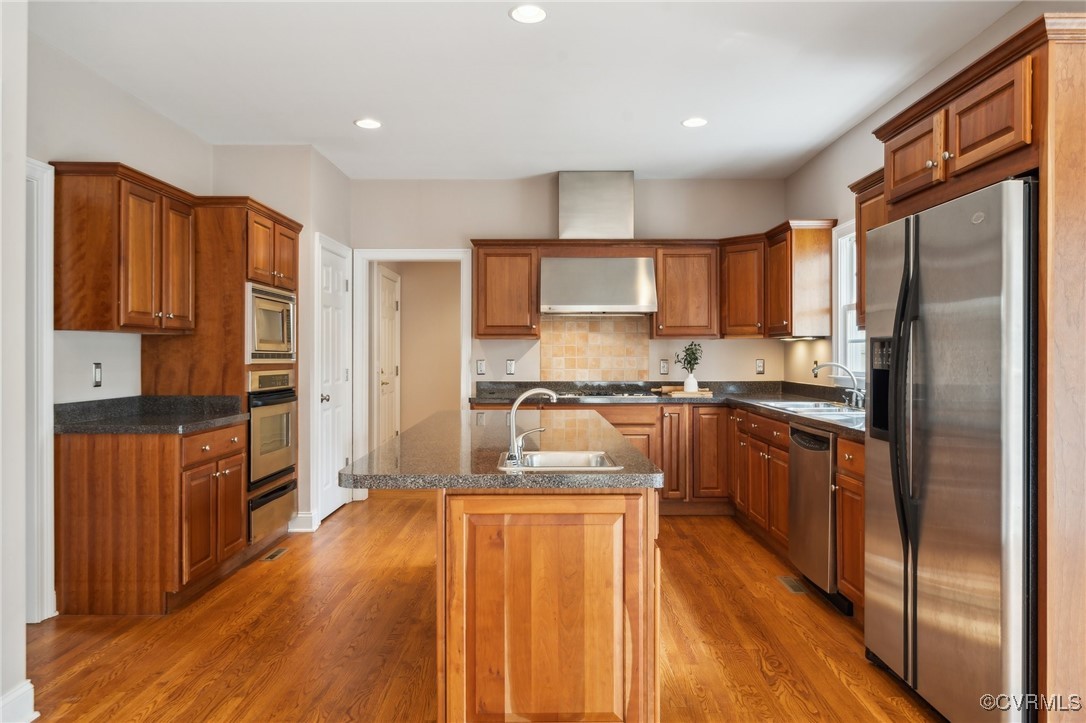 8801 First Branch Ln