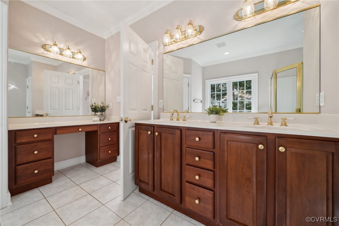 8801 First Branch Ln