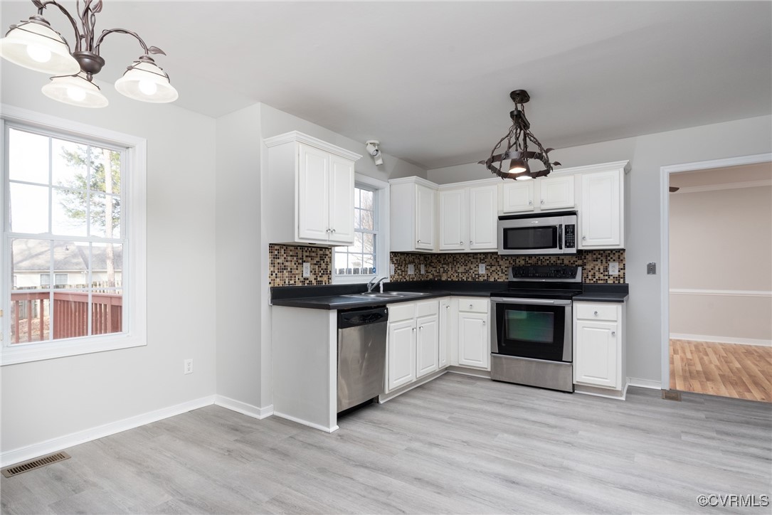 7926 Featherchase Ct