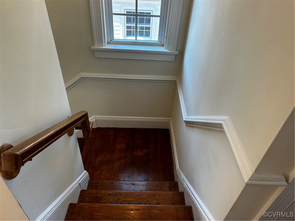 1422 Williamsburg Rd