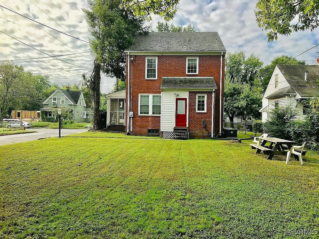 1422 Williamsburg Rd