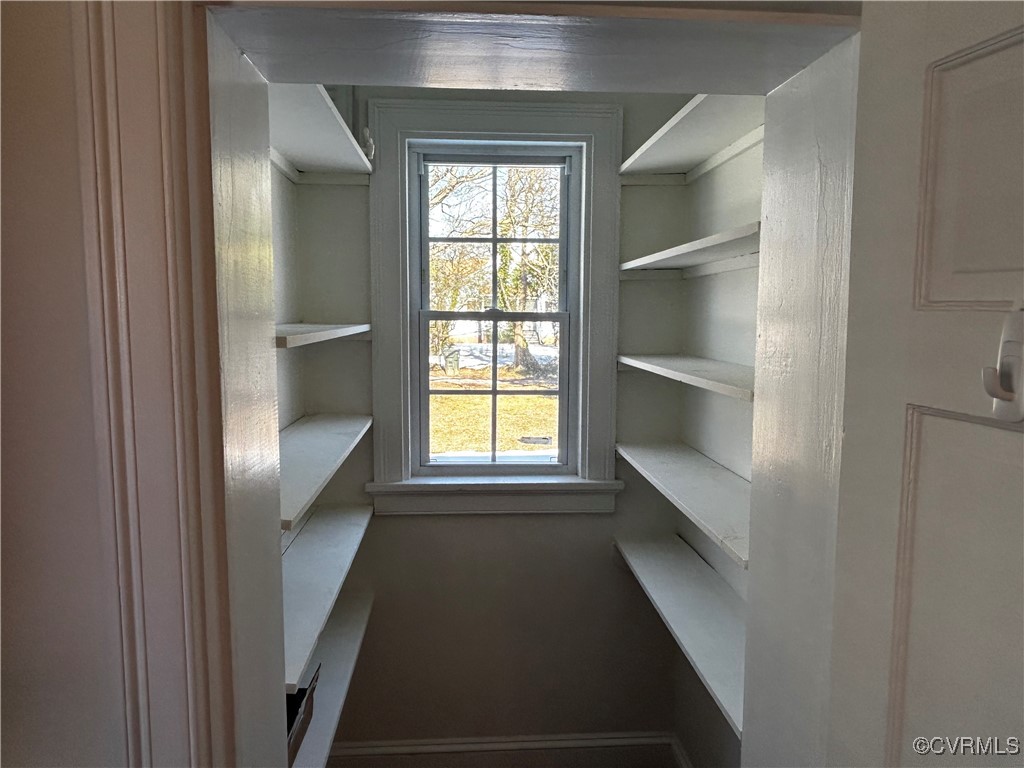 1422 Williamsburg Rd