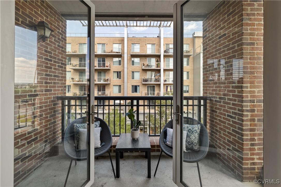 4820 Old Main St Unit#402