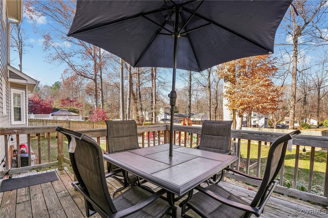 7406 Belmont Stakes Dr