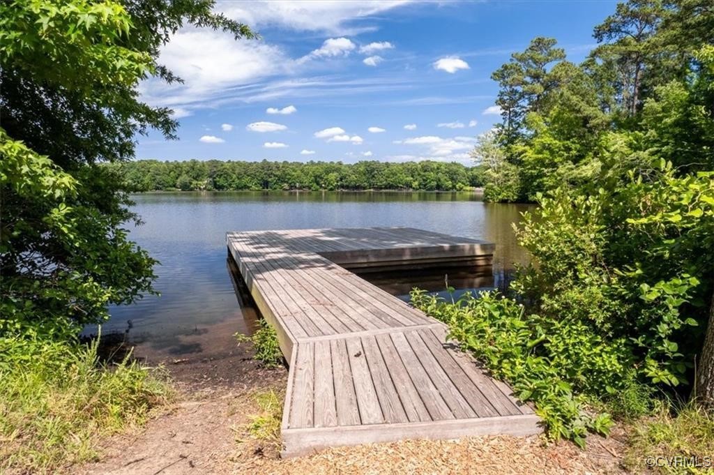3107 Cove View Ln