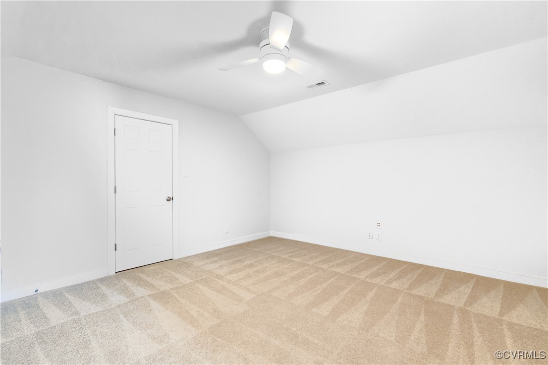 3107 Cove View Ln
