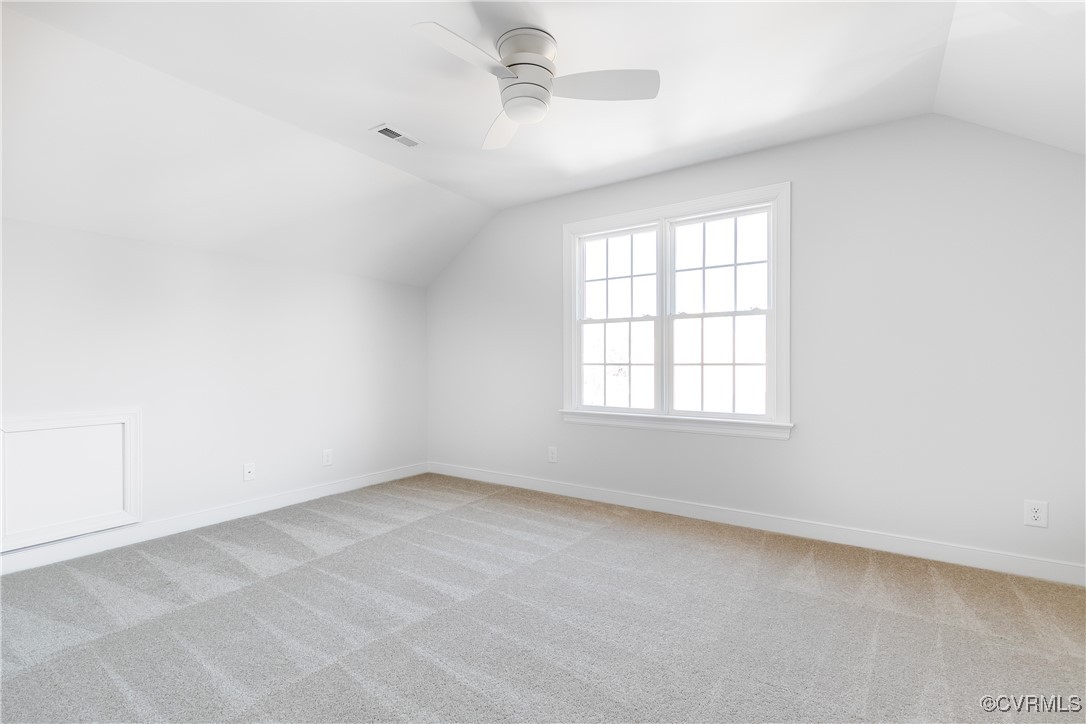 3107 Cove View Ln