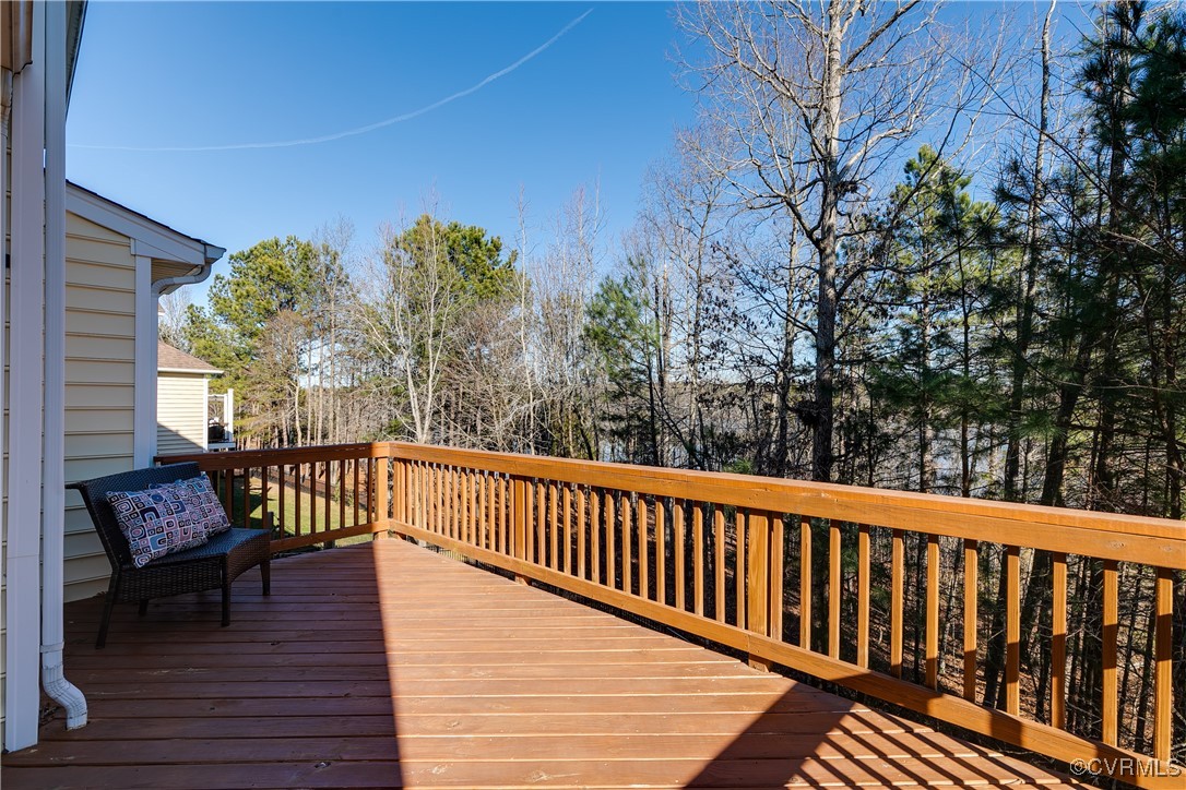 3107 Cove View Ln