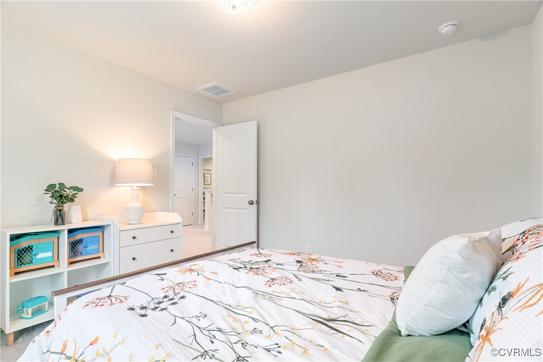 15900 Fishers Green Dr