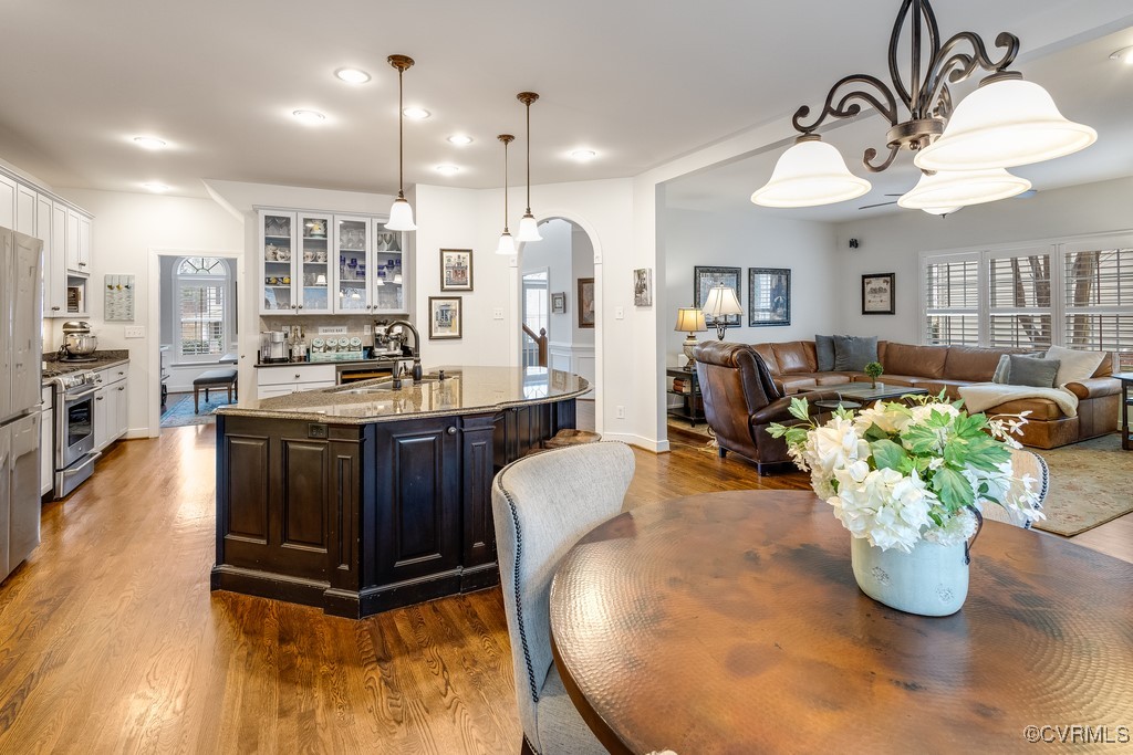 4816 Cobblestone Landing Pl